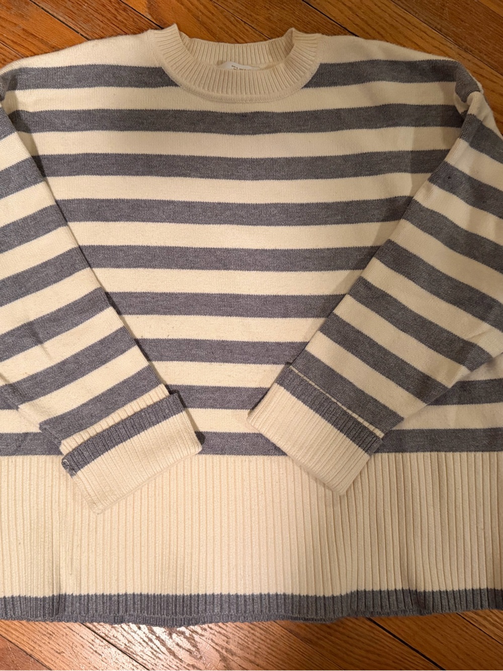 Zara Cream and Gray Striped Crewneck Sweater
